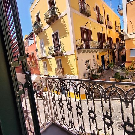 Lipari Suite B&B エクステリア 写真