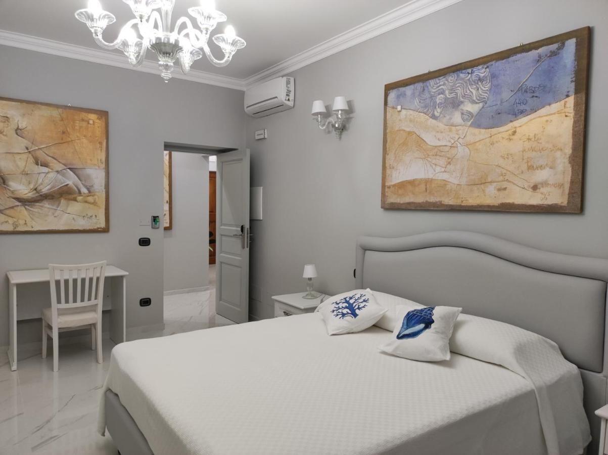 Lipari Suite B&B エクステリア 写真